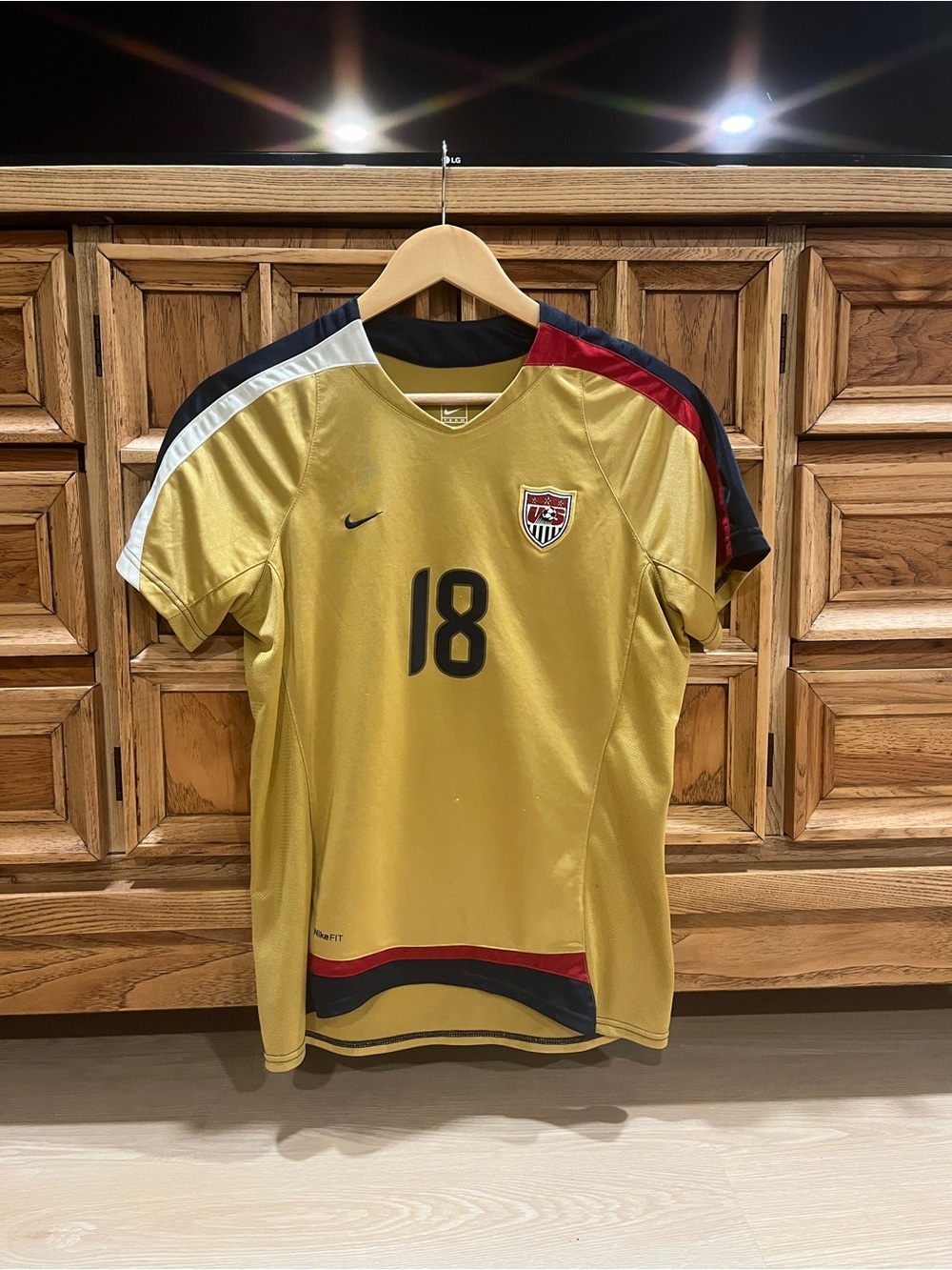 Nike USWNT Gold Hope Solo Jersey SzM